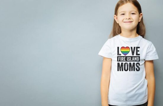 Love Fire Island Moms - Kids T-shirts